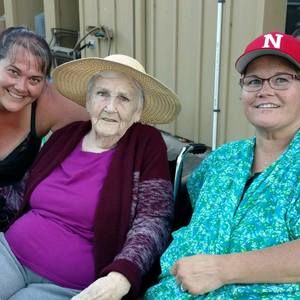 Meet your Posher, Tiffanie